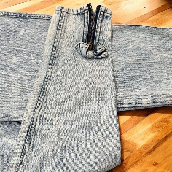 Vintage Sports Fever Acid Wash Bow Zipper Denim Jeans XS/24” - Picture 3 of 8